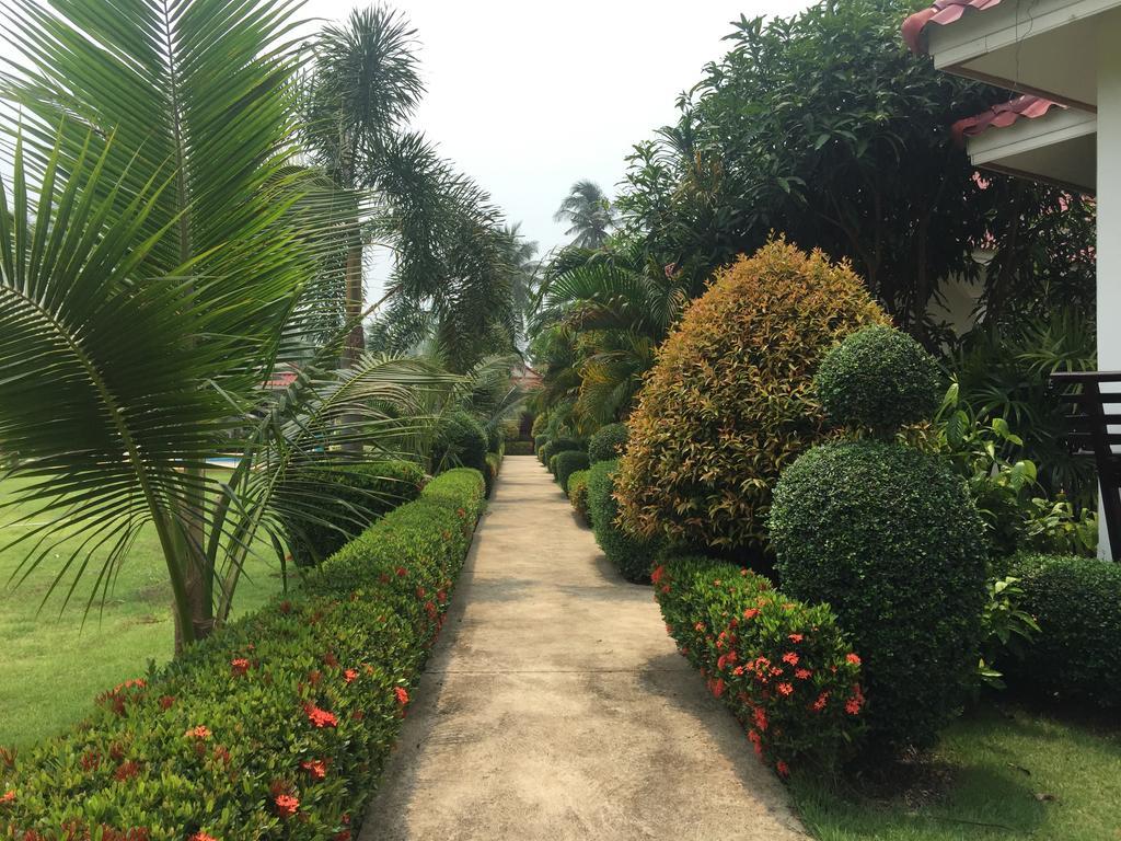 Hana Lanta Resort Koh Lanta Exterior photo
