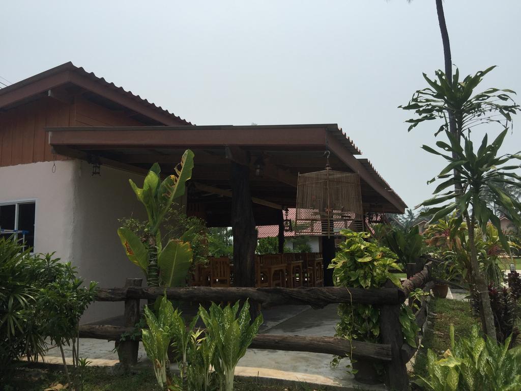 Hana Lanta Resort Koh Lanta Exterior photo