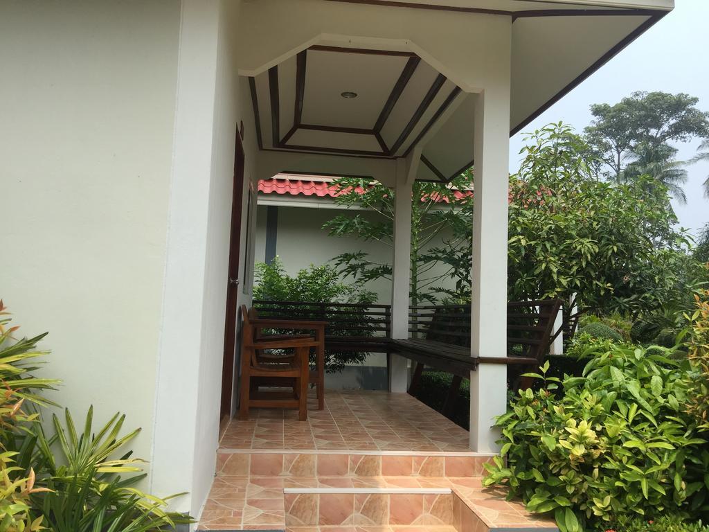 Hana Lanta Resort Koh Lanta Exterior photo