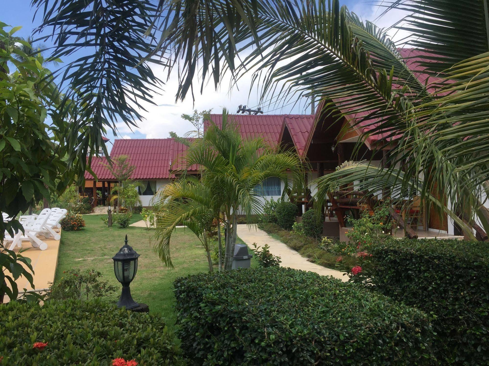Hana Lanta Resort Koh Lanta Exterior photo